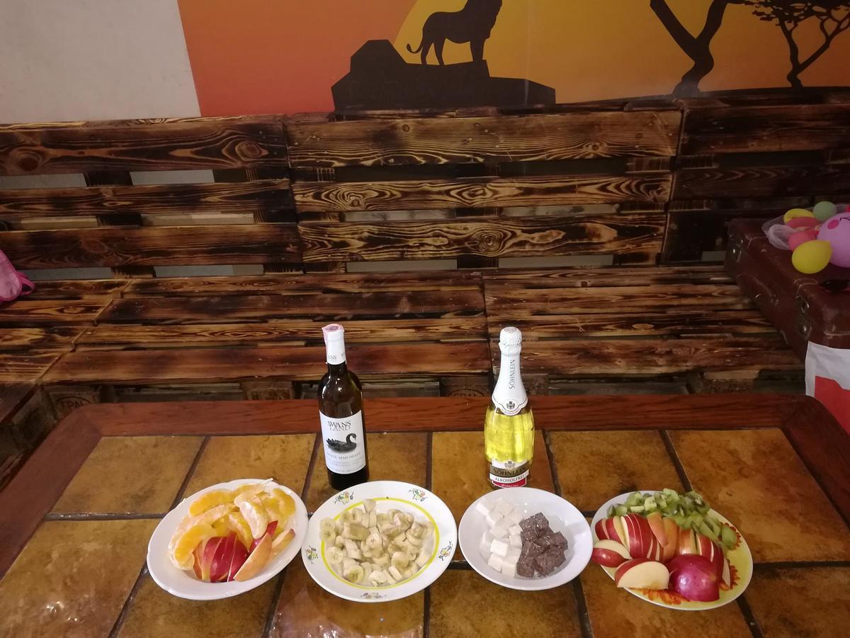 Apartment On Zoolohichna Street 12/15 كييف المظهر الخارجي الصورة
